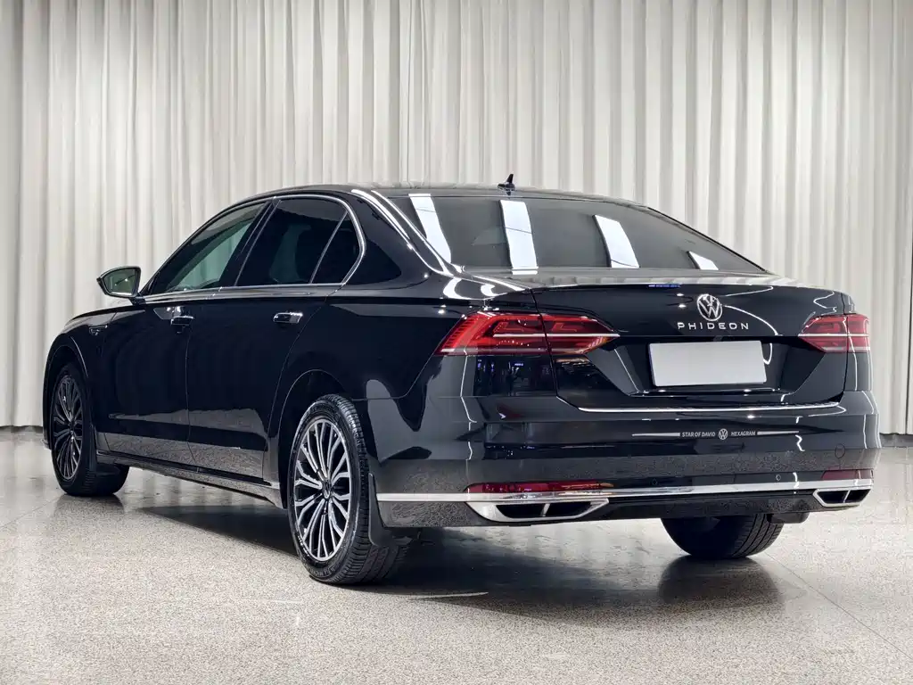 Volkswagen Phideon — миниатюра 4