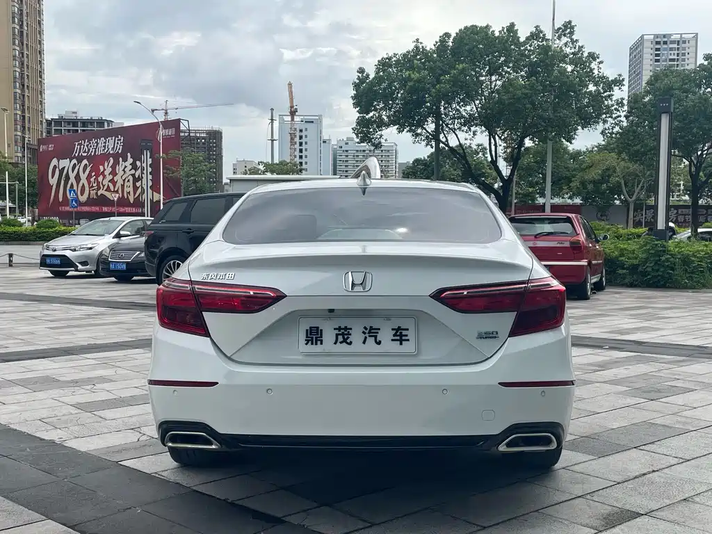 Honda Inspire — миниатюра 4