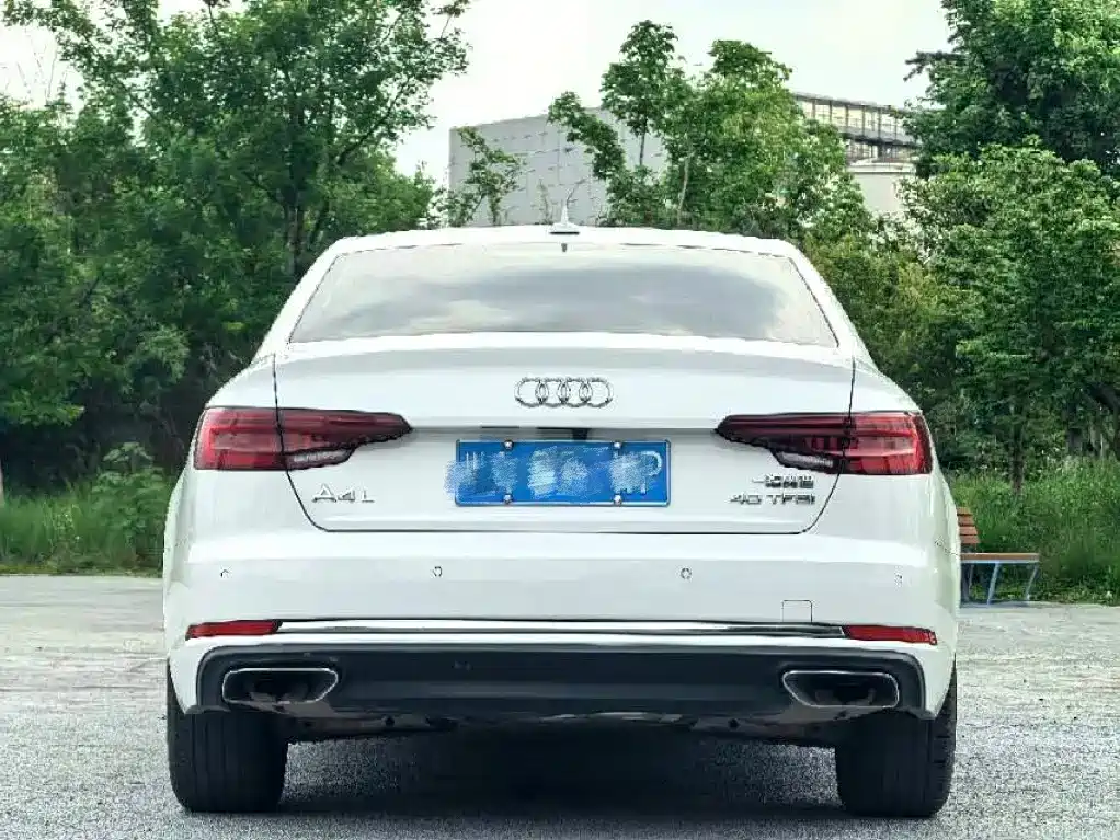 Audi A4L — миниатюра 9