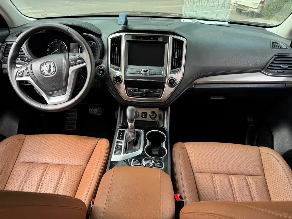 Changan CS95 — миниатюра 11