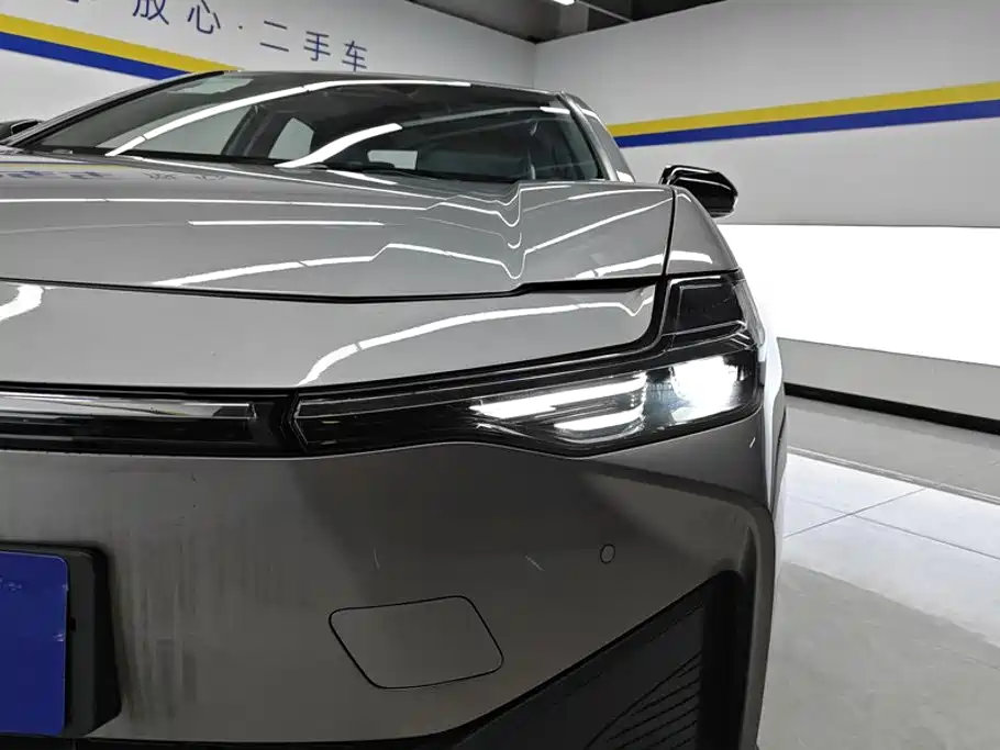 Toyota bZ3 — миниатюра 5