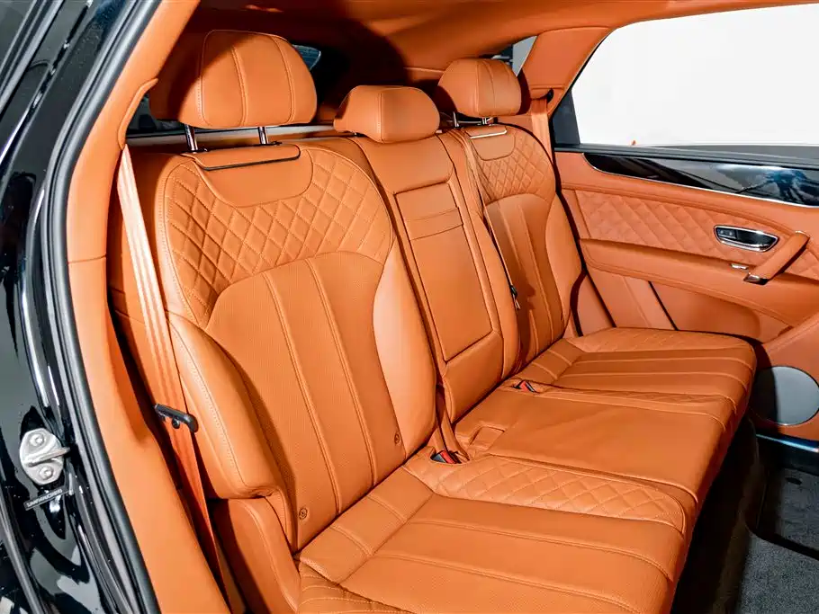 Bentley Bentayga — миниатюра 24