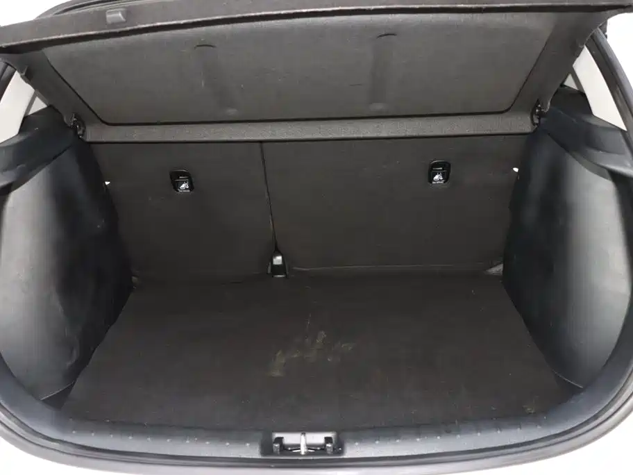 Kia KX Cross - фото 15
