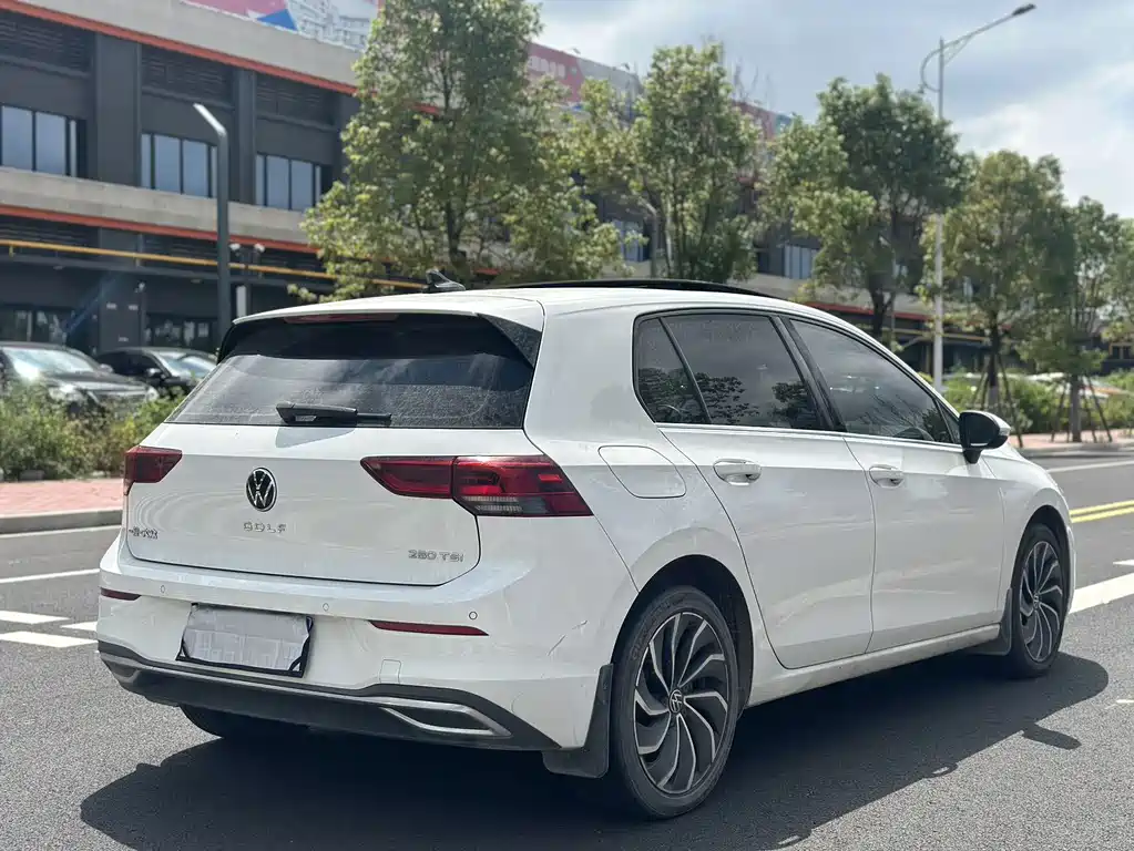 Volkswagen Golf — миниатюра 9