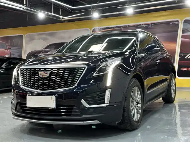 CADILLAC XT5