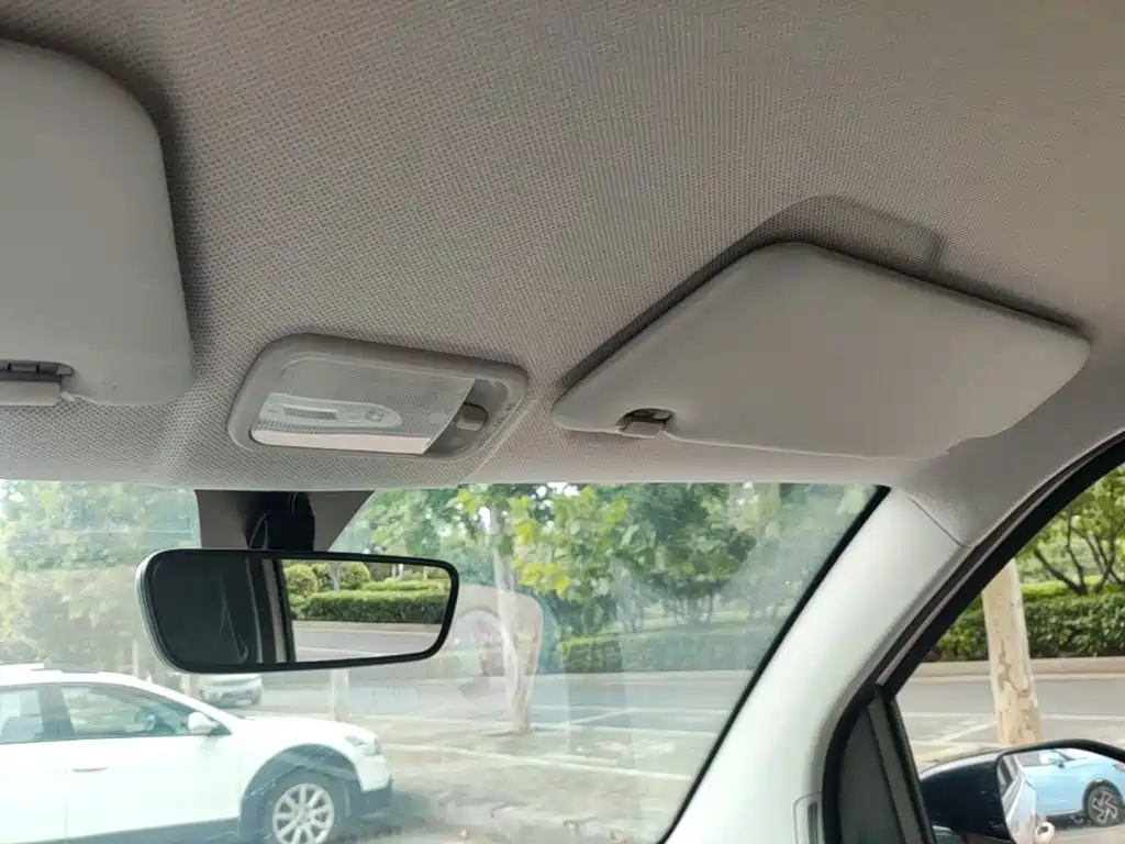 Wuling MINIEV — миниатюра 18