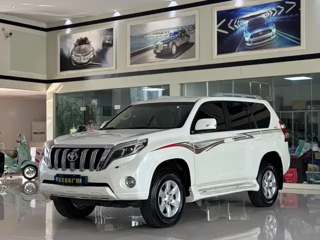 TOYOTA PRADO 2017