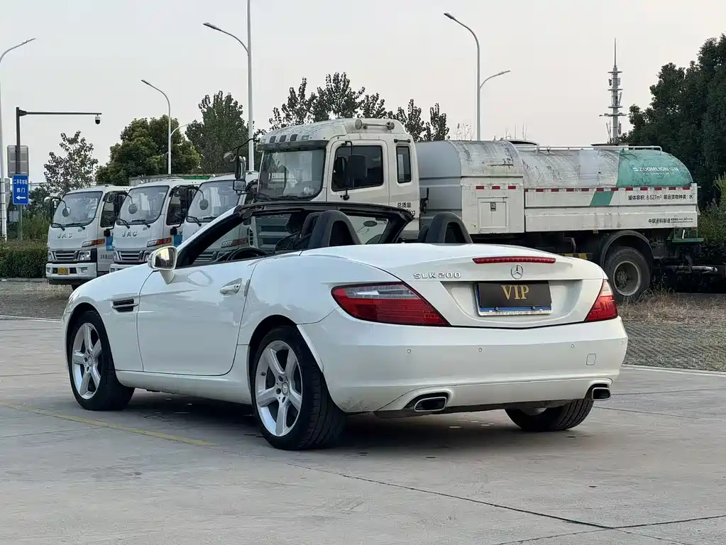 Mercedes-Benz SLK-Class — миниатюра 14