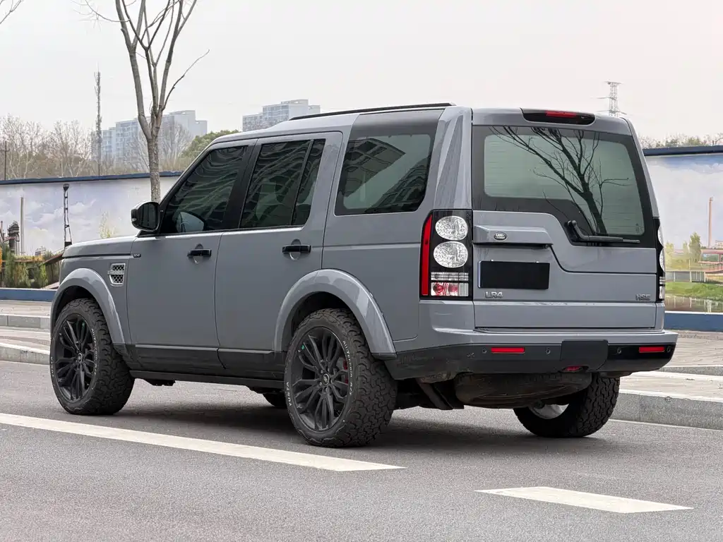 LAND ROVER DISCOVER