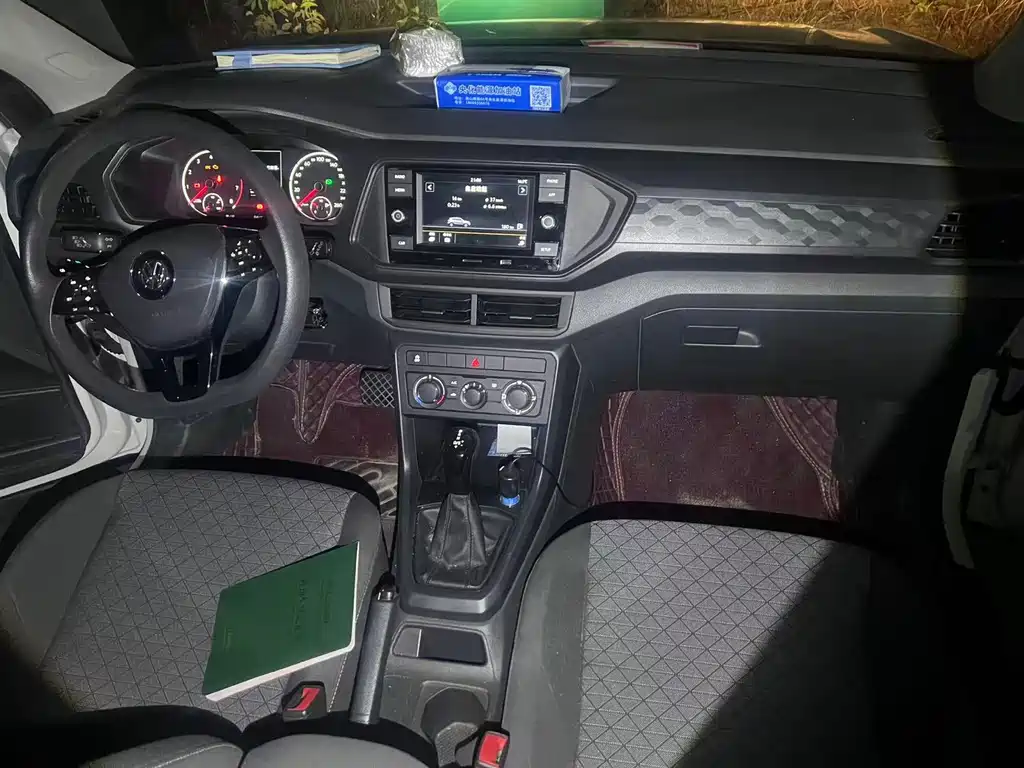 Volkswagen T-Cross — миниатюра 8