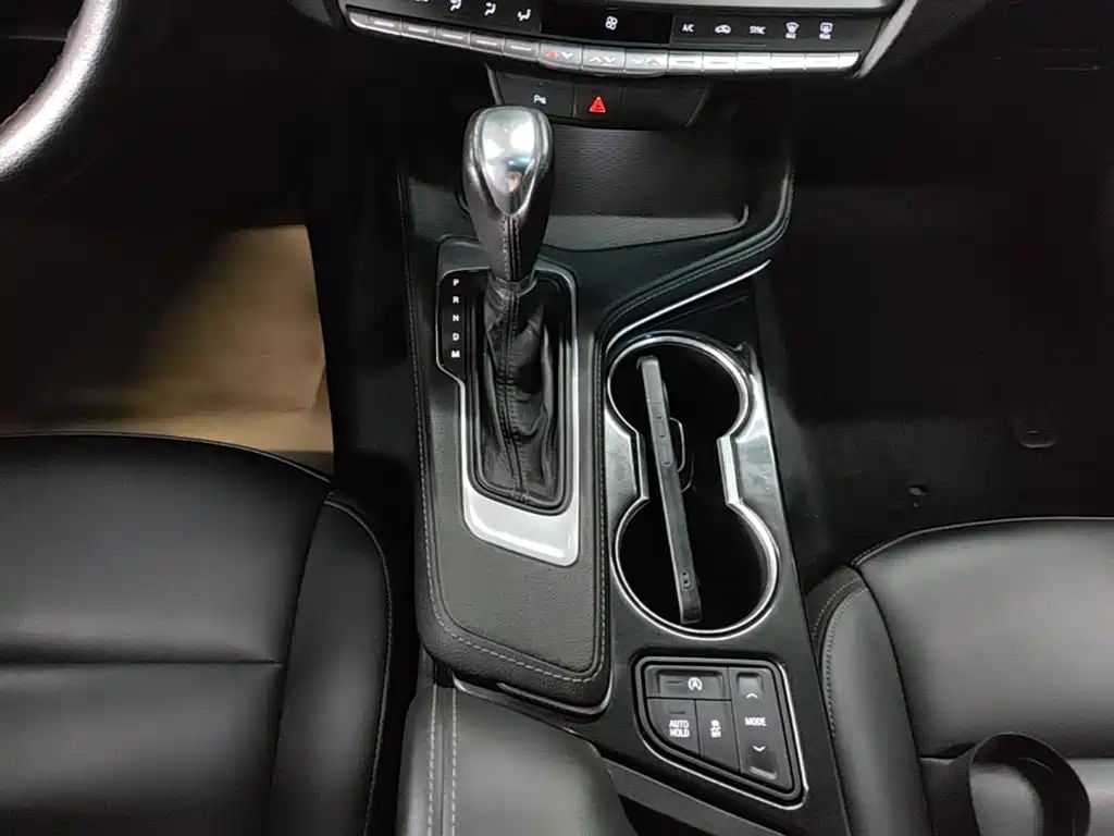 Cadillac CT4 — миниатюра 14