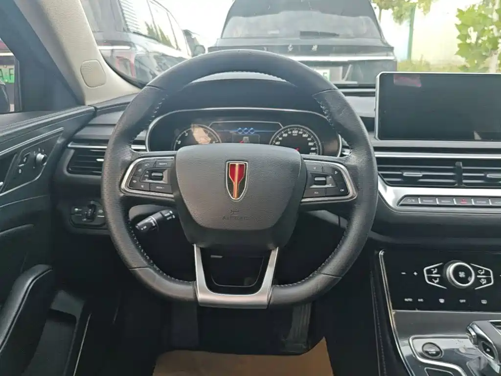 Hongqi Hongqi H5 — миниатюра 11