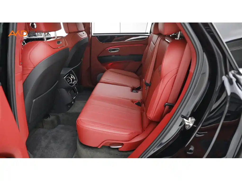 Bentley Bentayga — миниатюра 7
