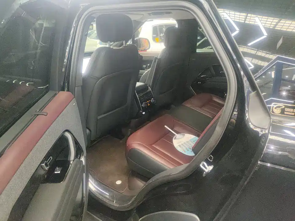 Land Rover Sport — миниатюра 6