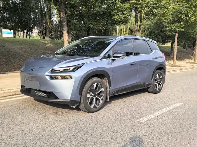 GAC Aion V