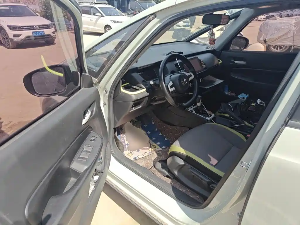 Honda Fit — миниатюра 12