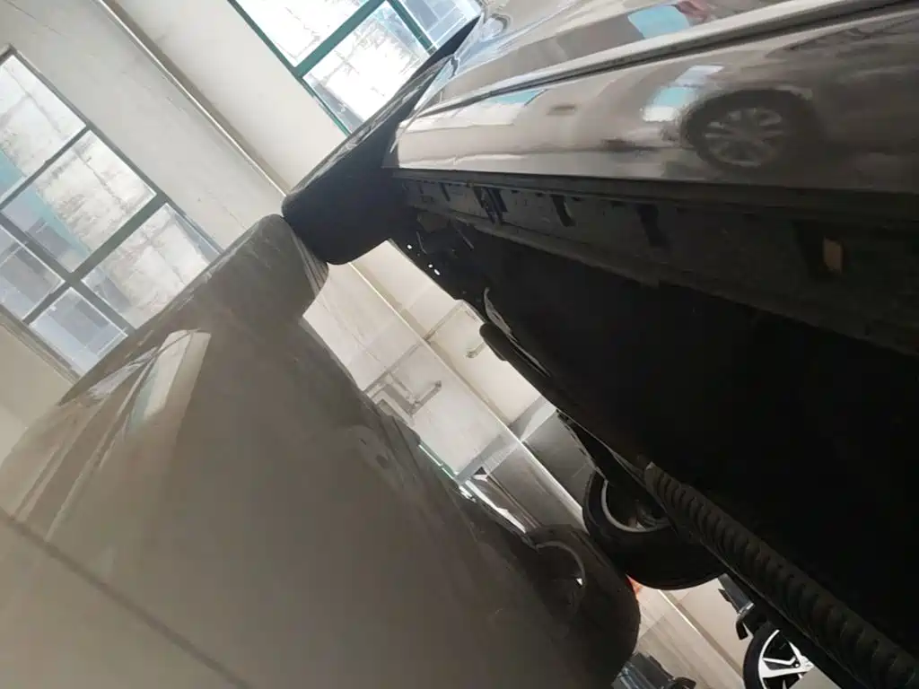 Hongqi Hongqi HS3 — миниатюра 21