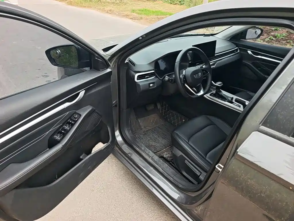 Geely Emgrand — миниатюра 16