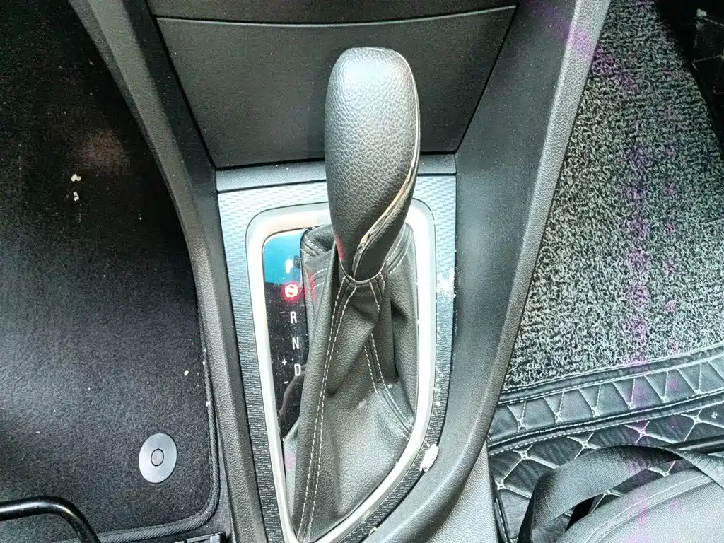 Buick Excelle — миниатюра 7
