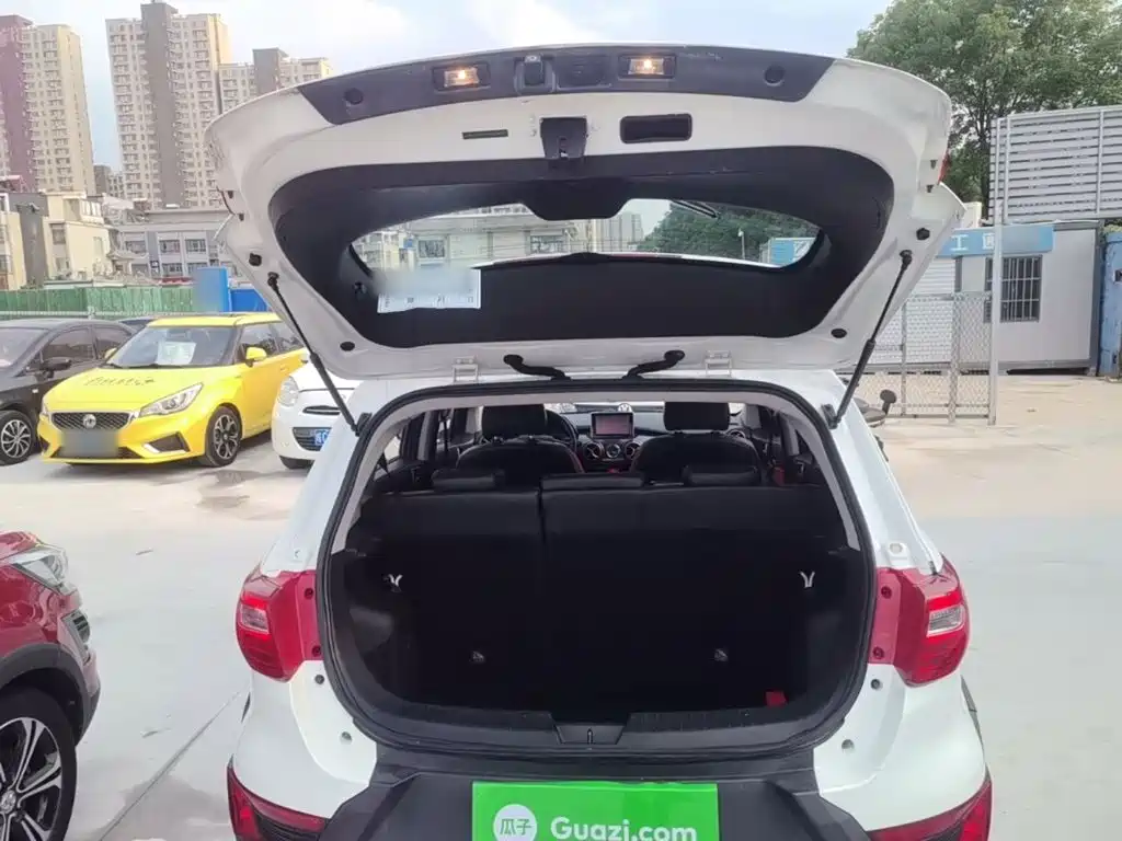 BAIC Senova X25 — миниатюра 19