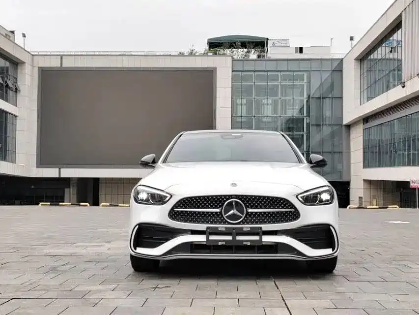 Mercedes-Benz C-Class — миниатюра 2