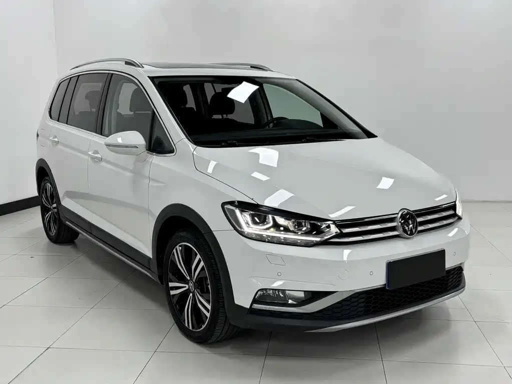 Volkswagen Touran — миниатюра 3