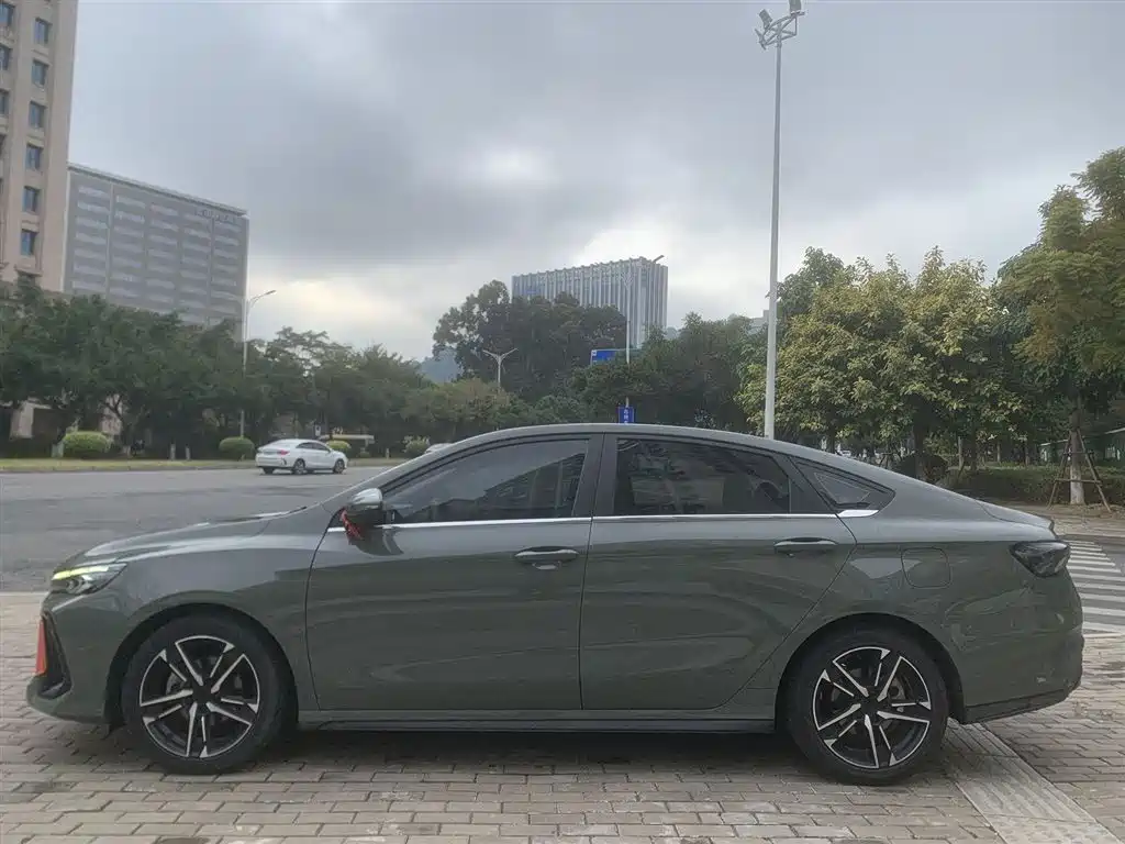 GEELY AUTOMOBILE BINRUI