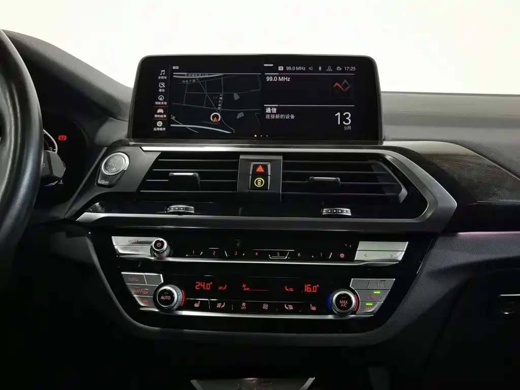 BMW X3 — миниатюра 12