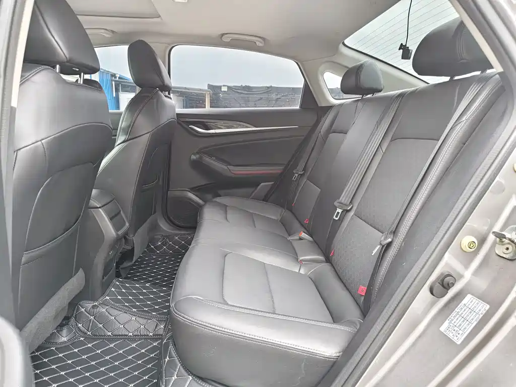 Changan Eado — миниатюра 9