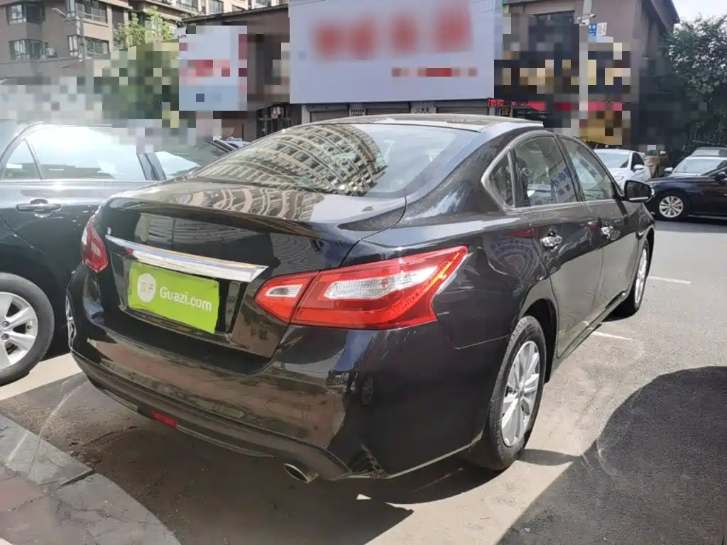 Nissan Teana — миниатюра 7