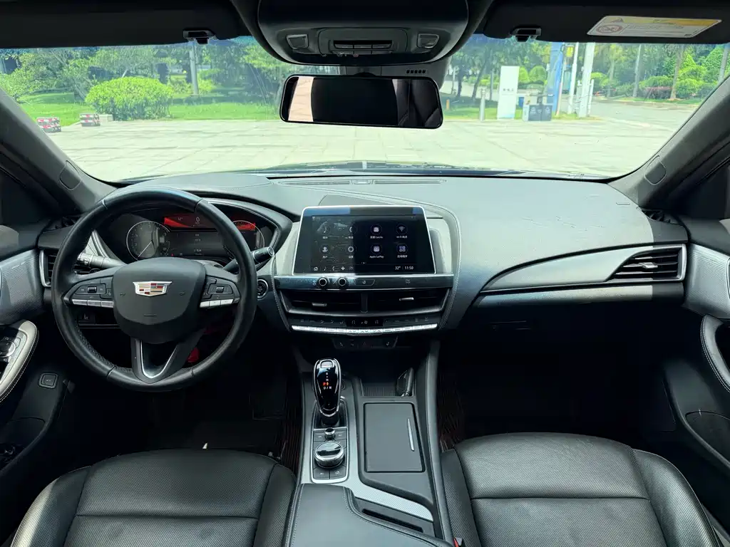 Cadillac CT5 — миниатюра 8