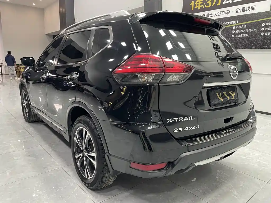 Nissan X-Trail — миниатюра 8