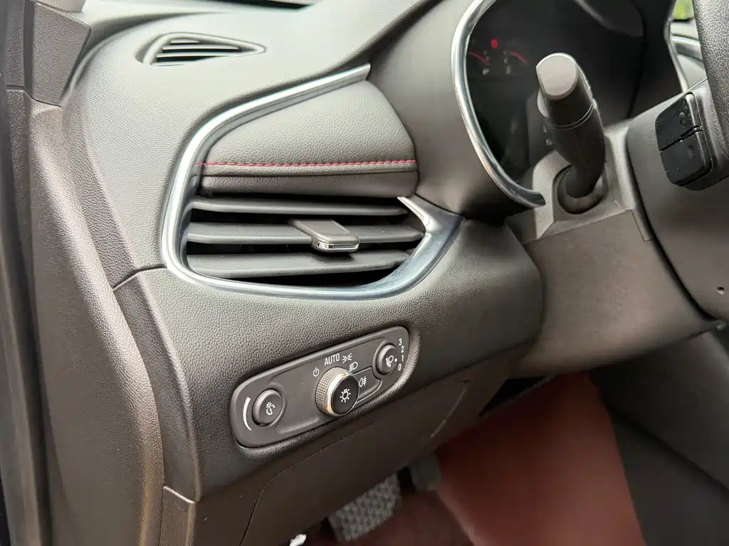 CHEVROLET MAI RUIBAO XL