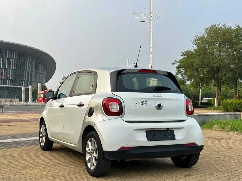 smart Smart Forfour — миниатюра 6