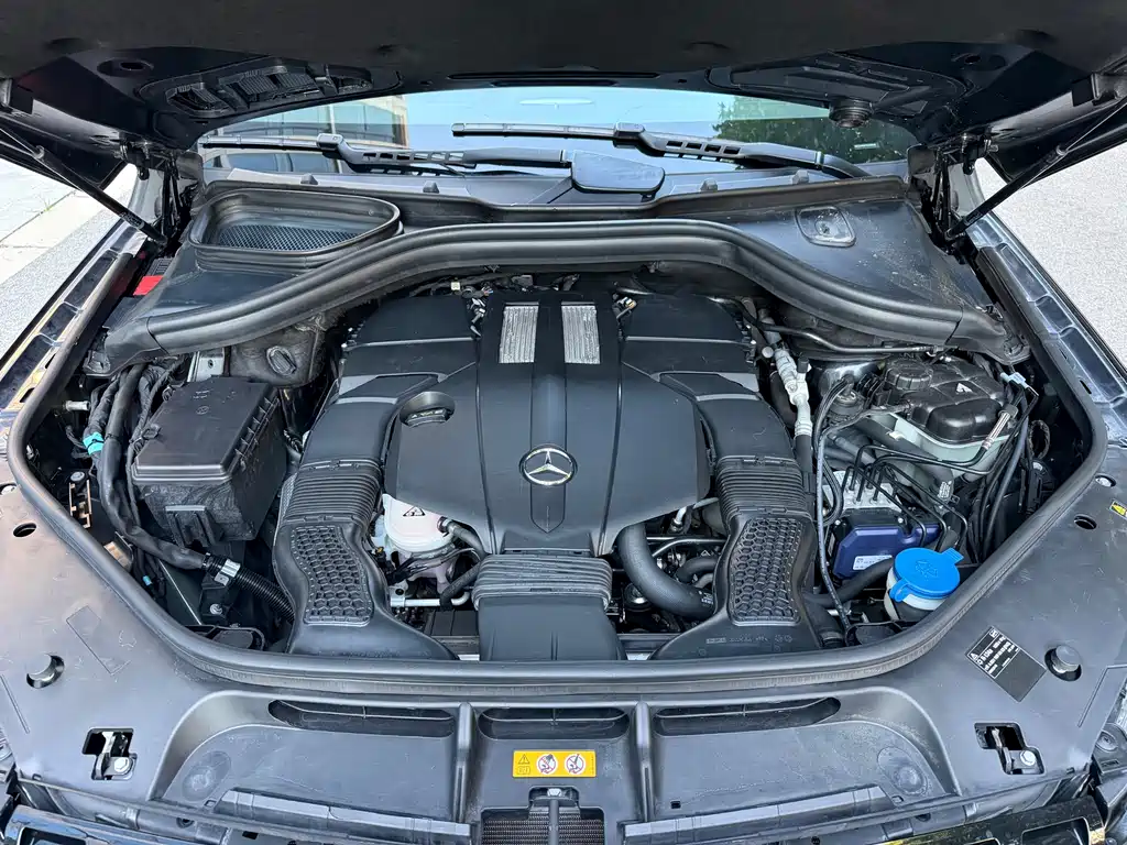 Mercedes-Benz M-Class — миниатюра 17