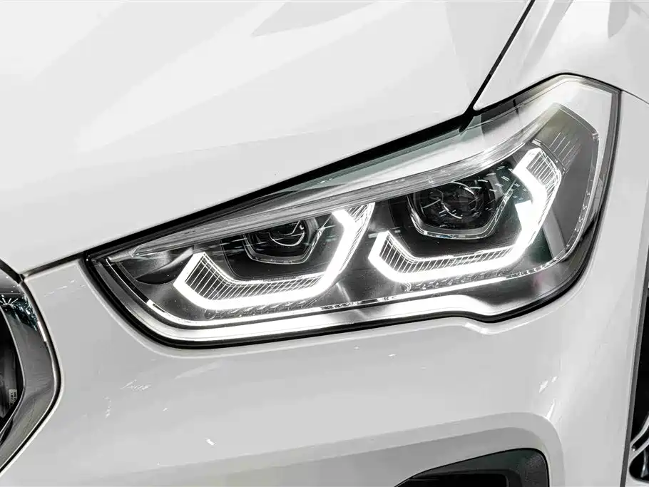 BMW X1 — миниатюра 4