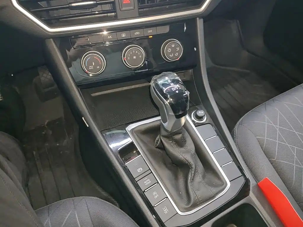 Jetta VA7 — миниатюра 14