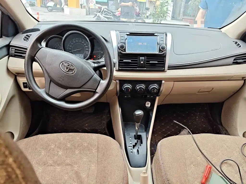 Toyota Vios — миниатюра 5