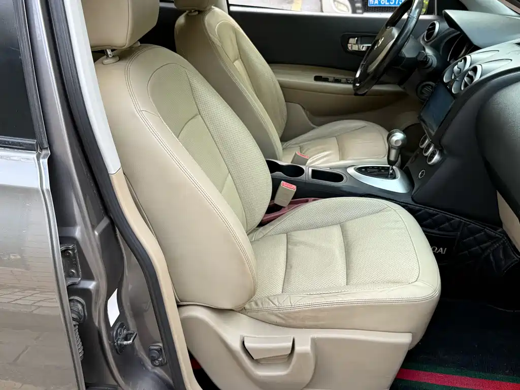 Nissan Qashqai — миниатюра 8