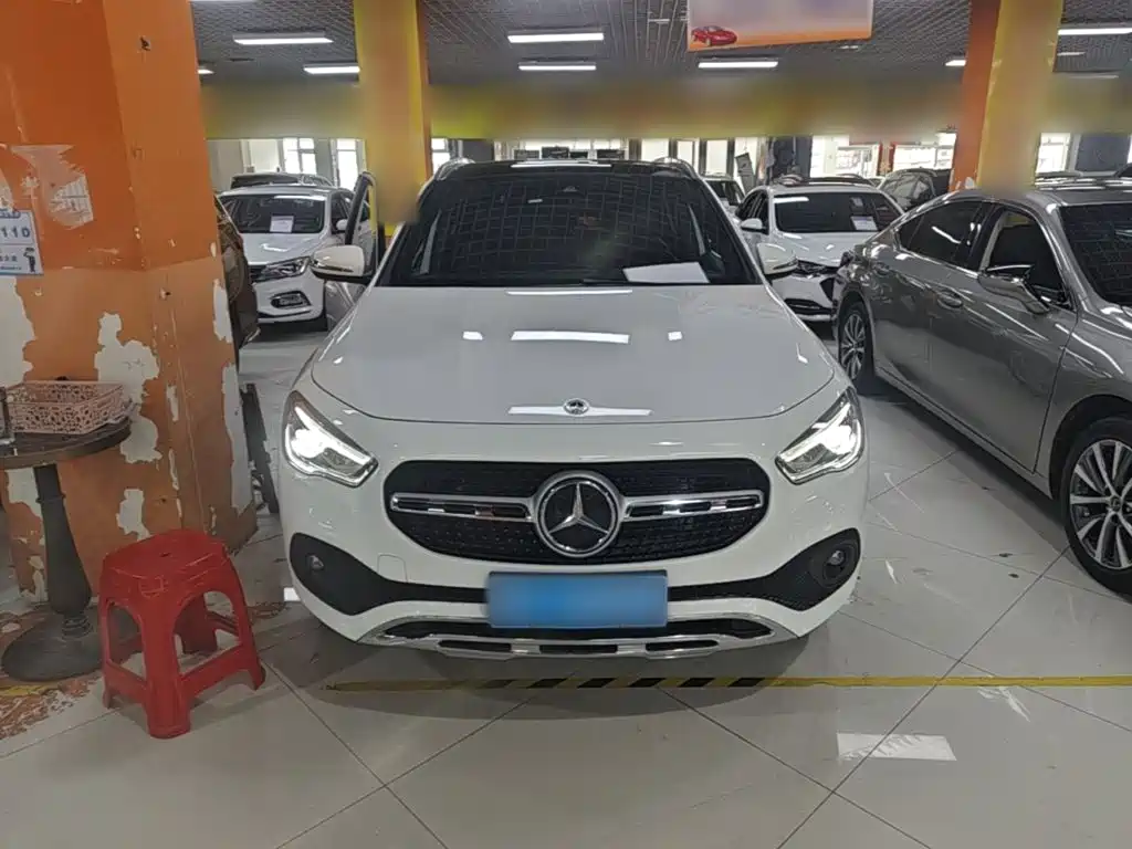 Mercedes-Benz GLA — миниатюра 3