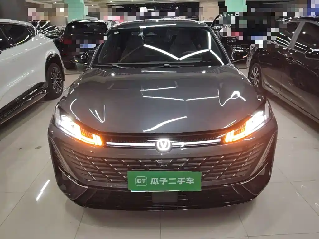 Changan Eado — миниатюра 3