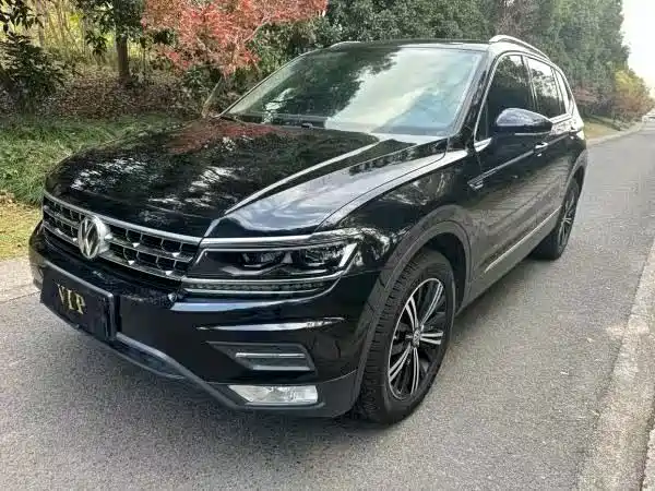 Volkswagen Tiguan L — миниатюра 8