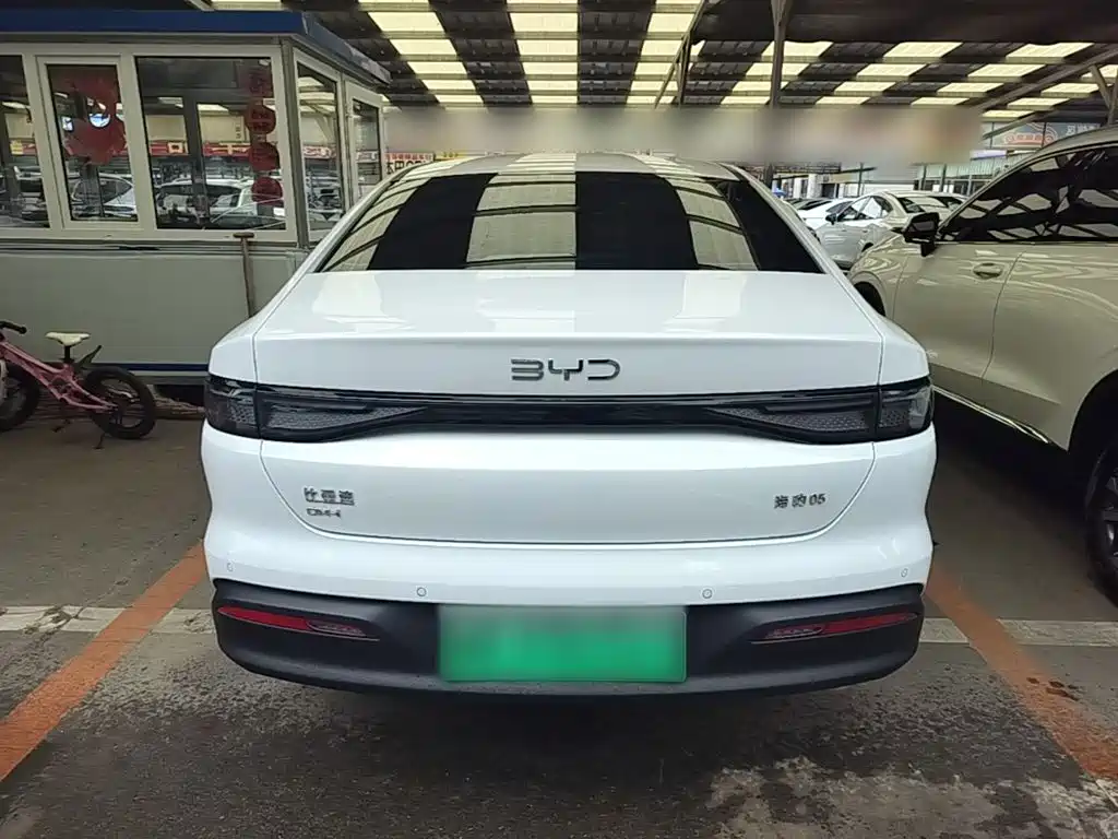 BYD Seal 05 DM-i — миниатюра 6
