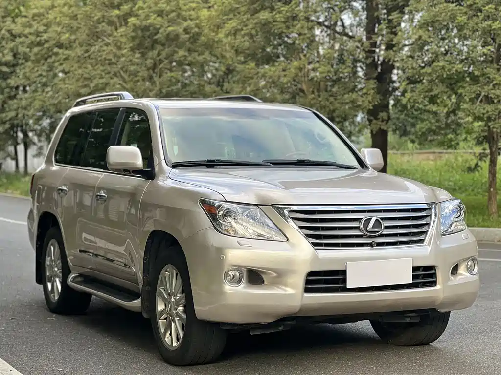 Lexus LX — миниатюра 4