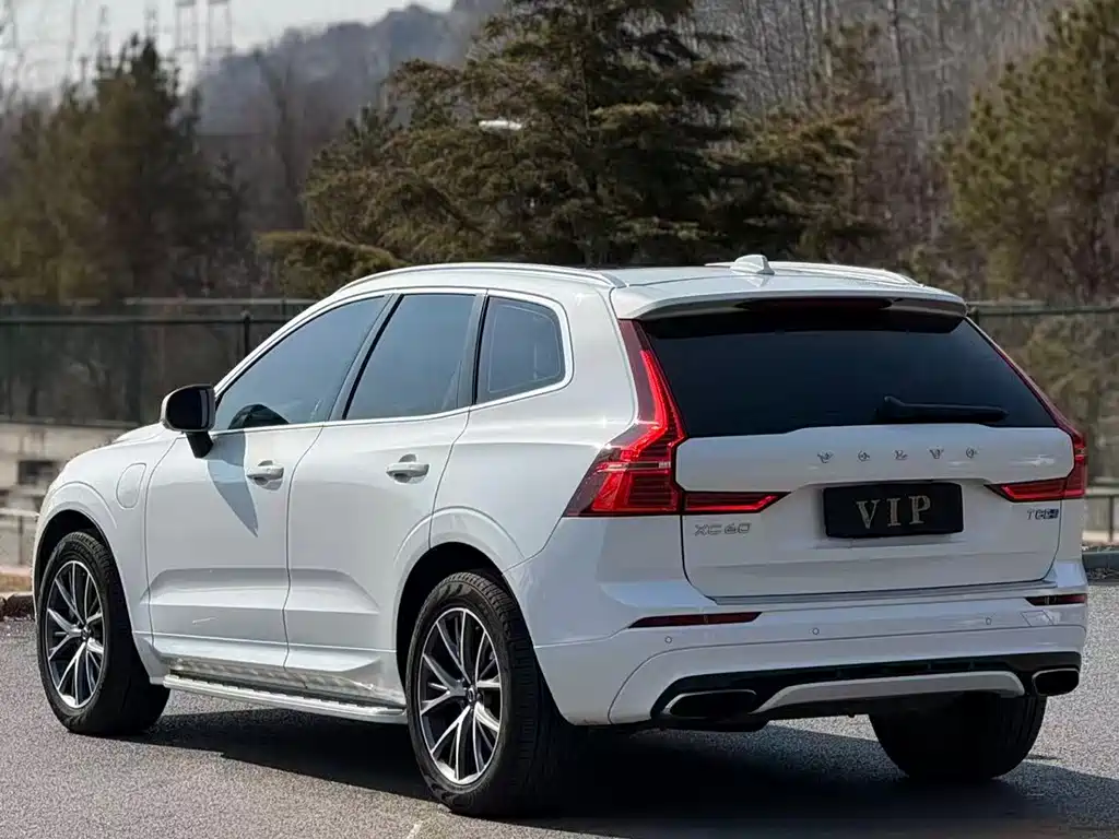 VOLVO XC60 PLUG IN HYBRID