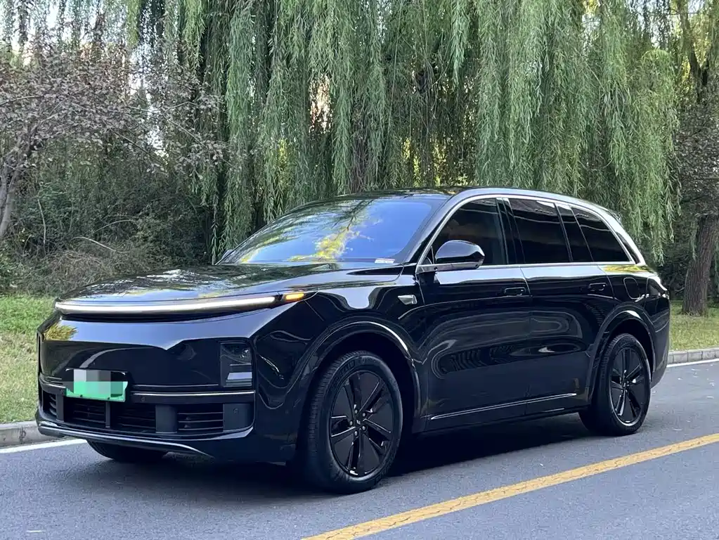 Li Auto Li L8