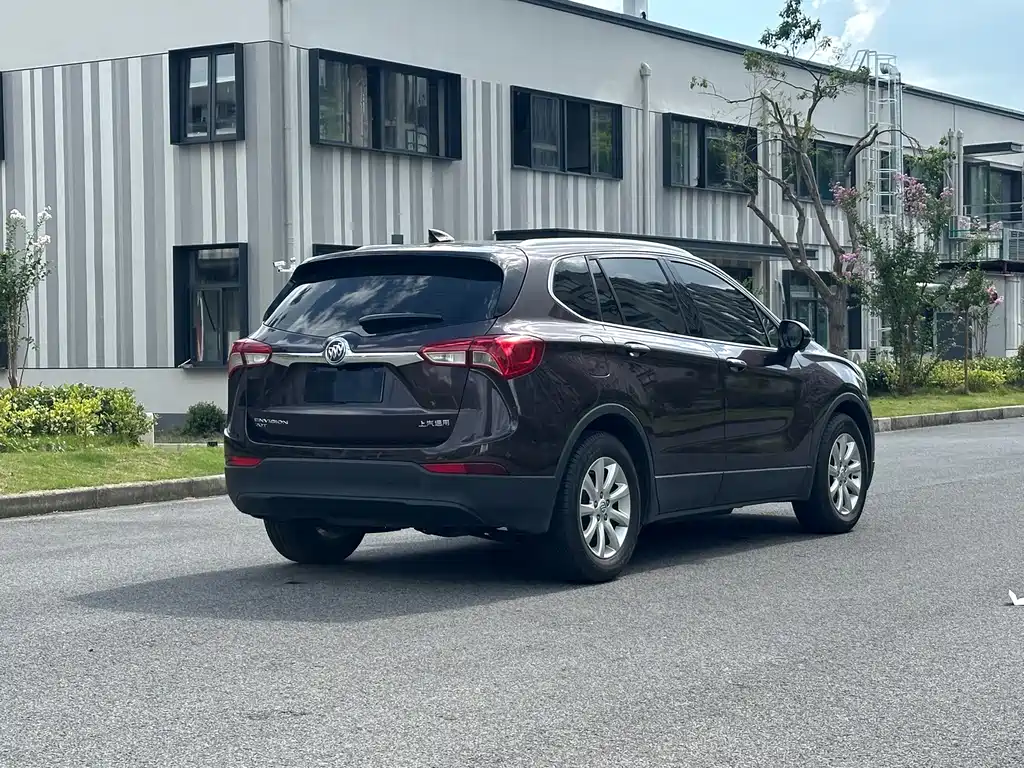 Buick Envision Plus — миниатюра 4