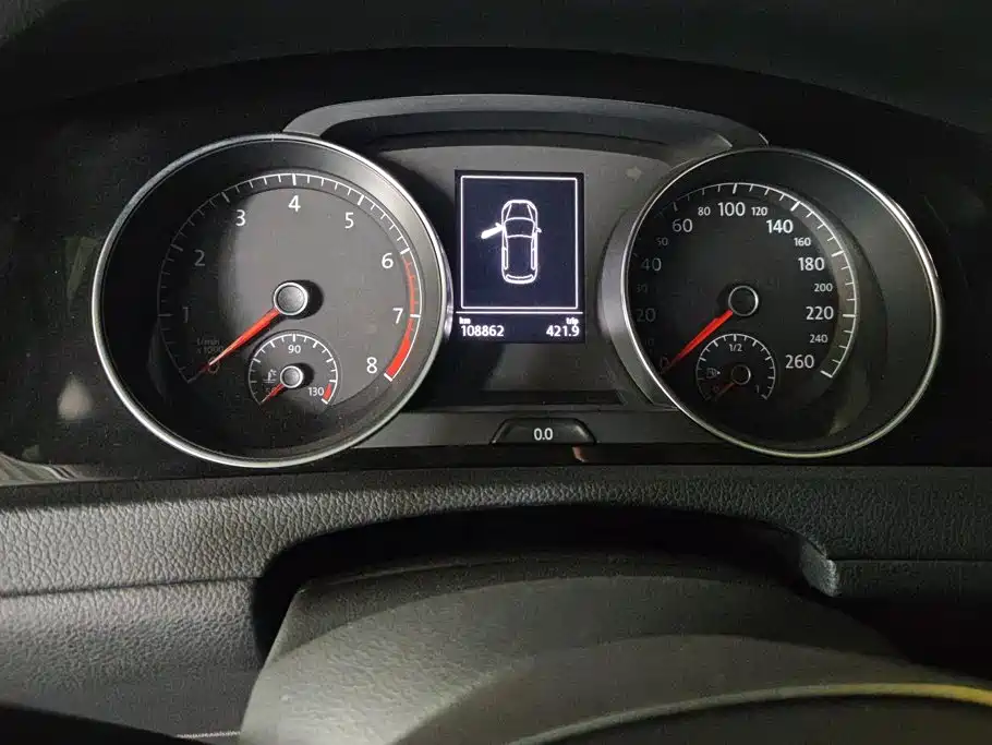Volkswagen Golf — миниатюра 14