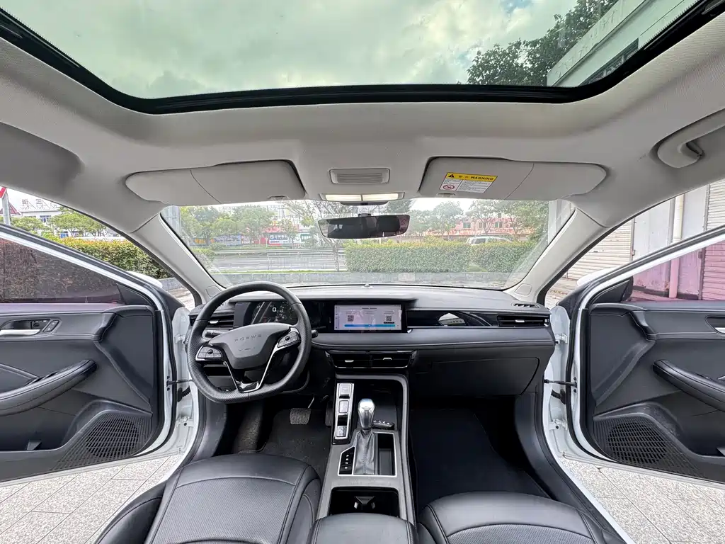 Roewe i5 — миниатюра 10