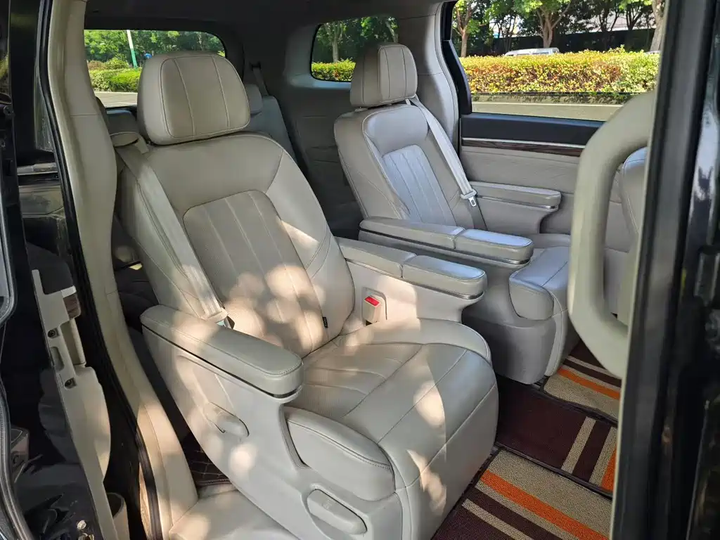 GAC Motor Trumpchi M8 — миниатюра 4